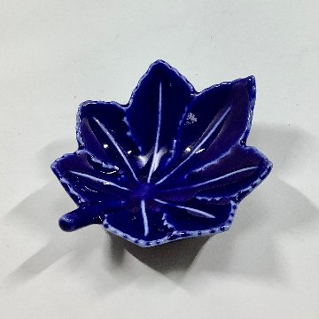 瑠璃釉紅葉形小付の画像