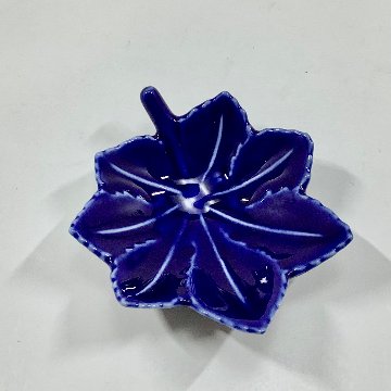 瑠璃釉紅葉形小付の画像