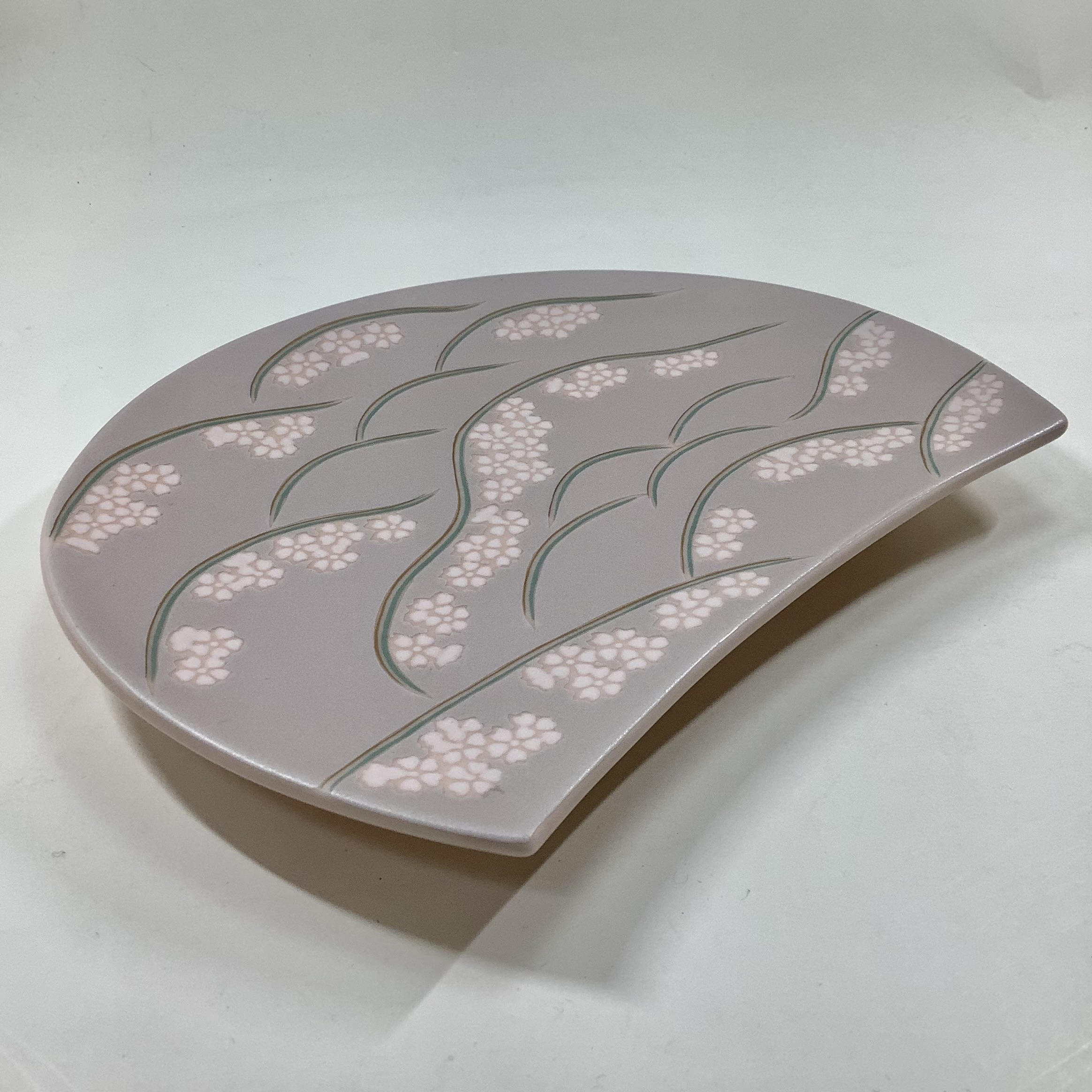 錦吉野山半月焼皿（桜）21㎝の画像