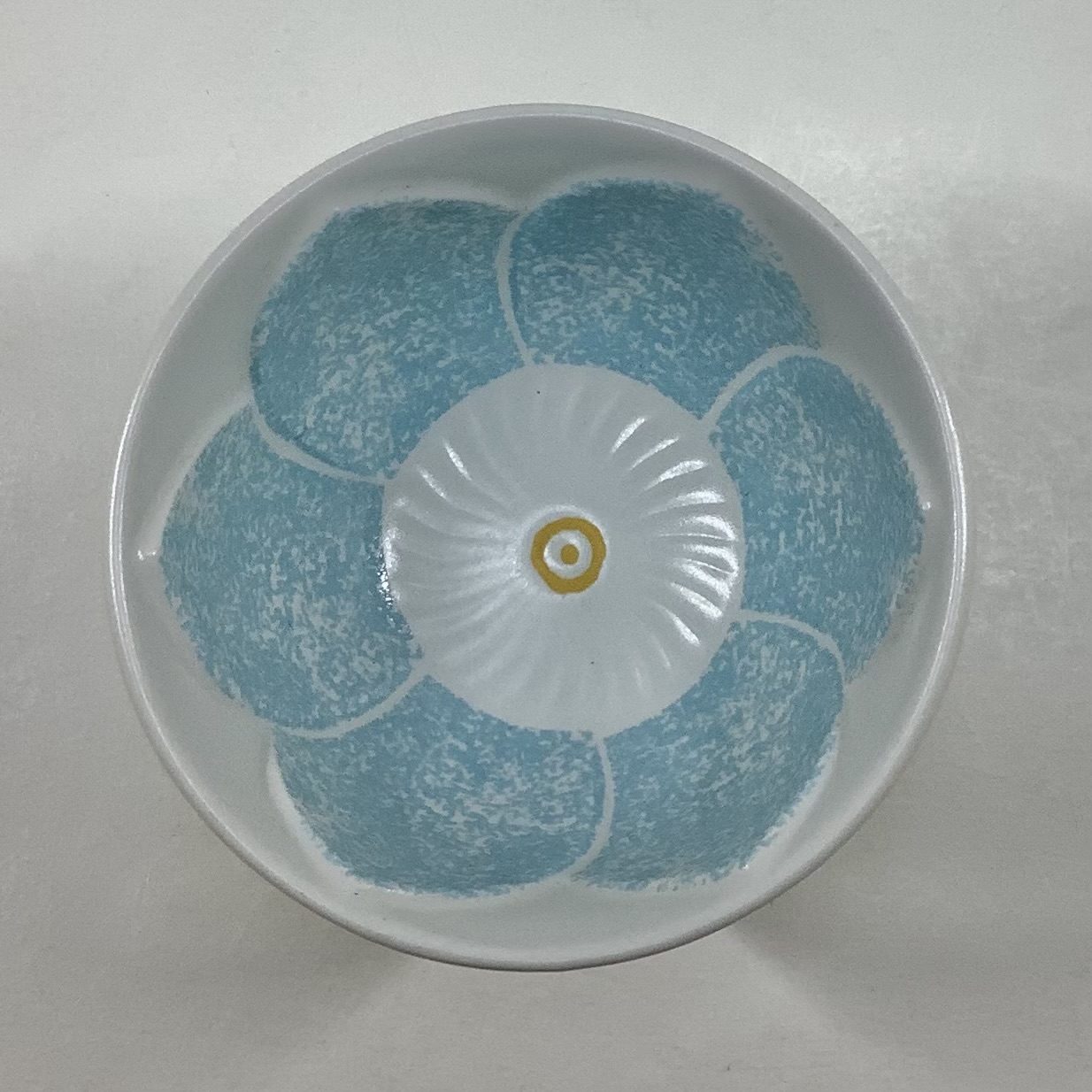 錦薄水花彫高台小付　8㎝の画像