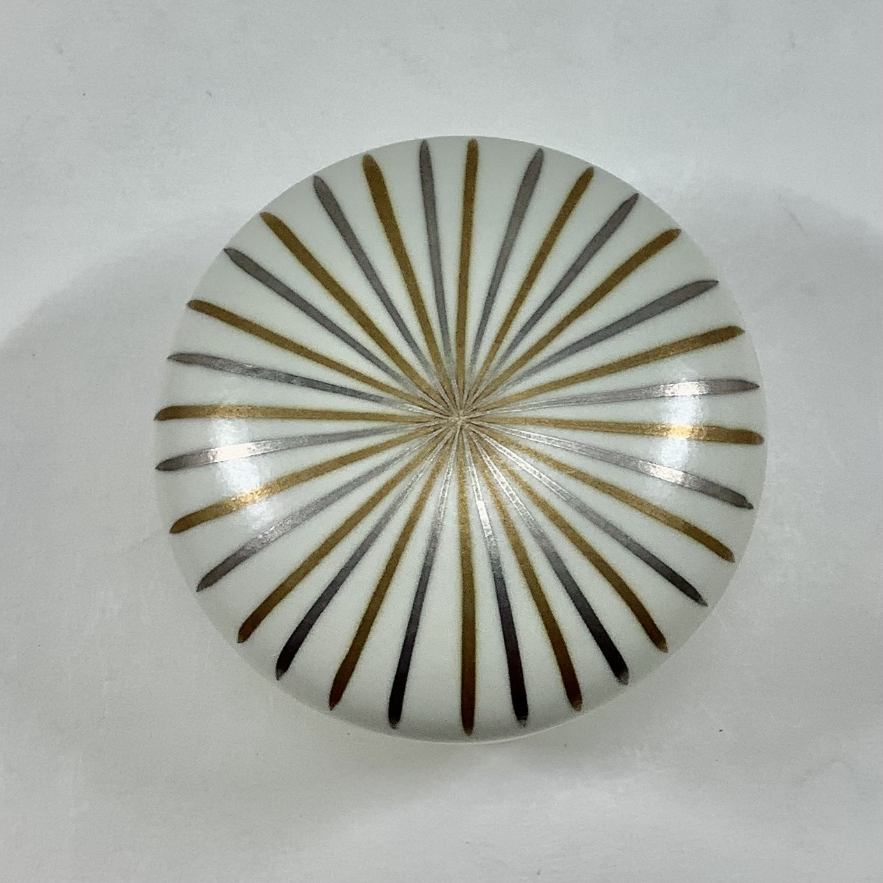 錦金銀十草 腰張小蒸碗　　8cm の画像