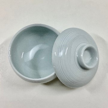 青磁千段鈴型蒸碗　　8.5cmの画像