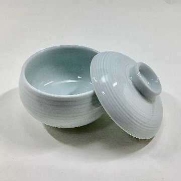 青磁千段鈴型蒸碗　　8.5cmの画像