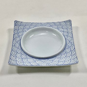 錦銀青青海波 中丸正角凹銘々皿　12㎝の画像