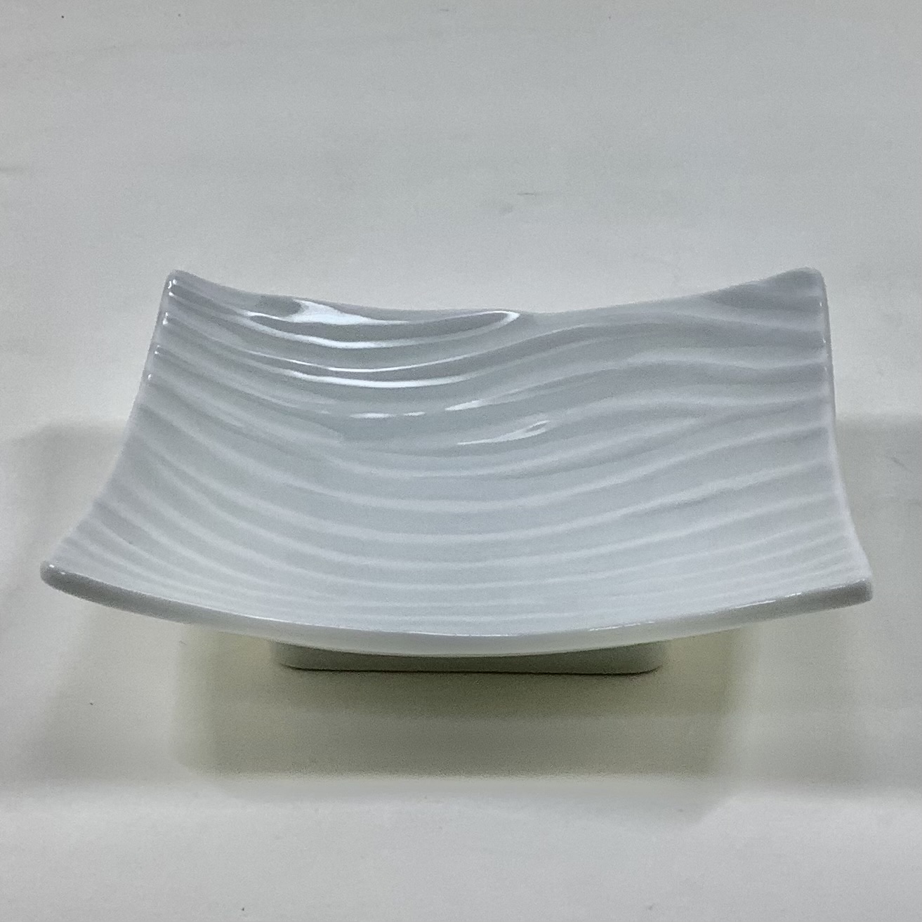 白土釉 ナギ彫り長角小付 　10㎝ の画像
