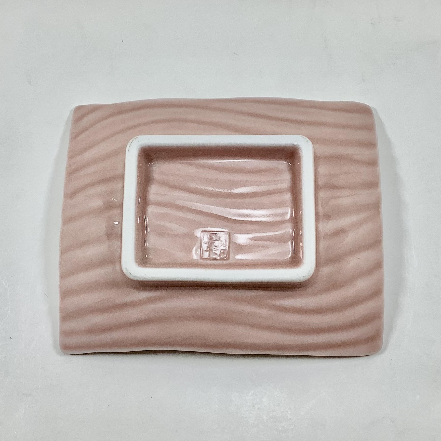 曙釉 ナギ彫り長角小付　　10㎝の画像