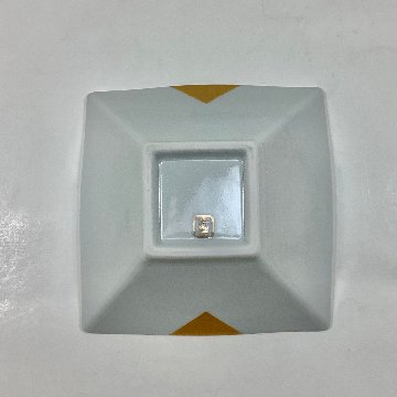 錦古代釉金短冊 なぶり正角小鉢　12㎝の画像