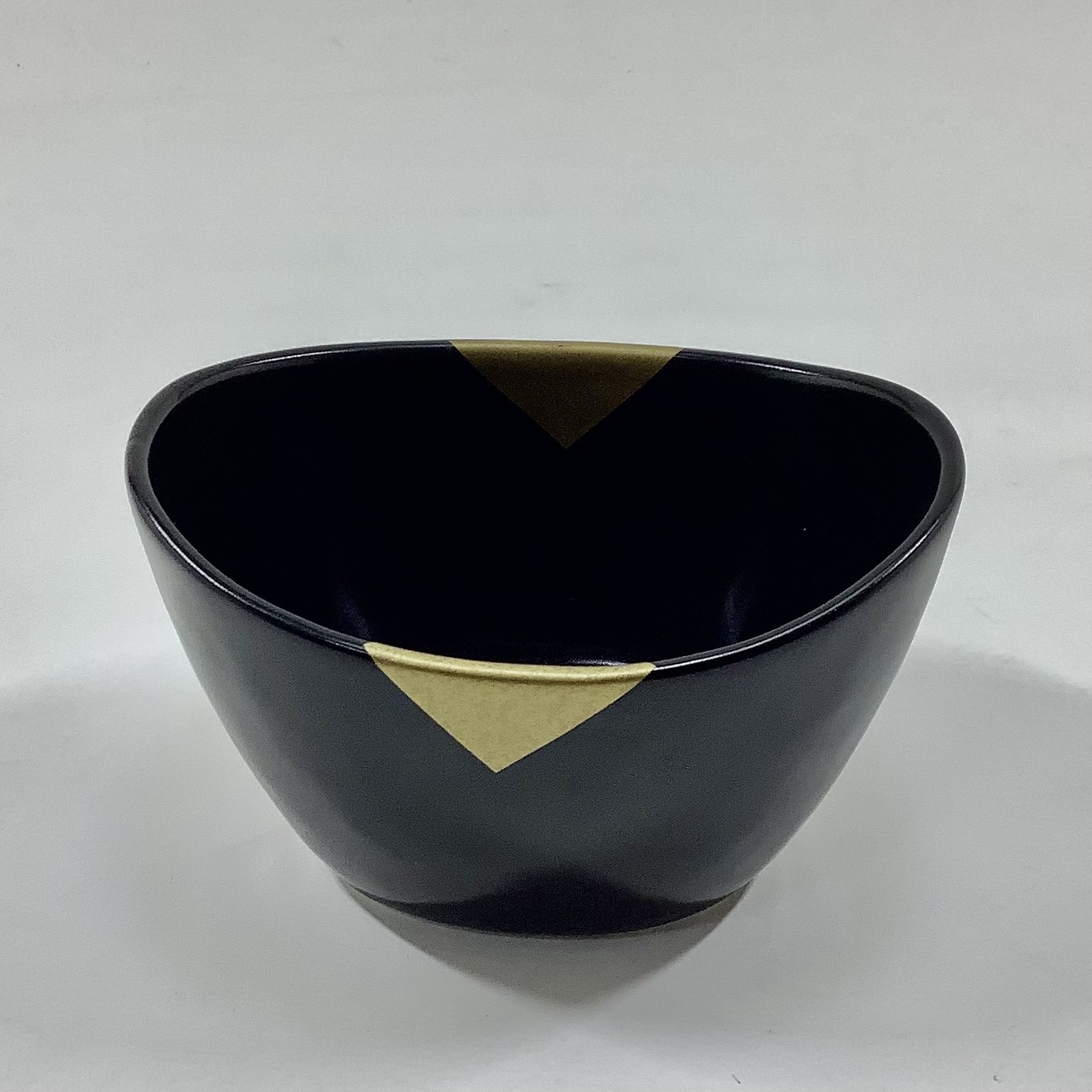 錦黒マット金短冊 まゆ形小付　9㎝の画像