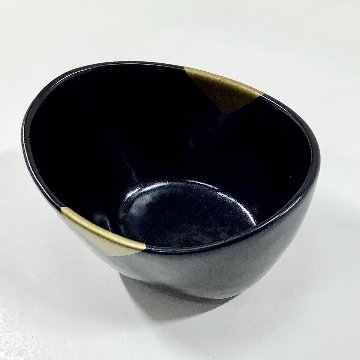 錦黒マット金短冊 まゆ形小付　9㎝の画像