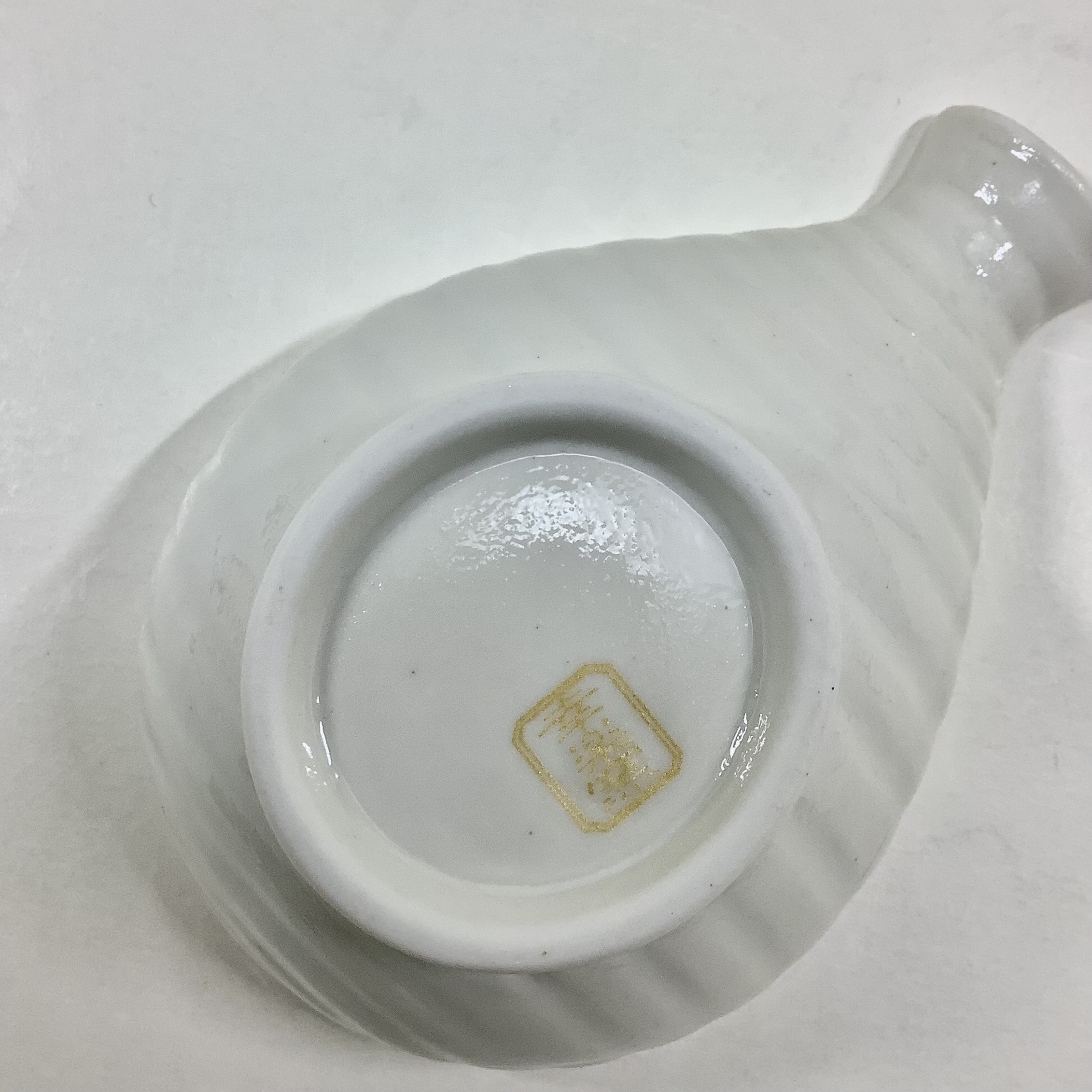 錦銀巻乳白釉 半徳利小付　9㎝の画像