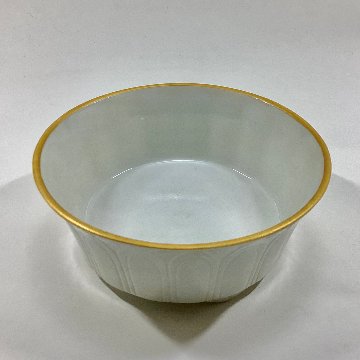 錦クリーム釉渕金 剣先彫り袋足向付　14㎝の画像