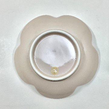 錦薄桜銀彩祥瑞梅形小銘々皿　12㎝の画像