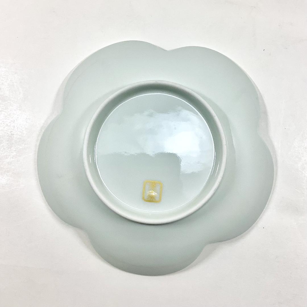 錦翡翠銀彩祥瑞捻梅形銘々皿　15㎝の画像