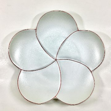 錦銀彩捻り梅形七寸盛皿　21㎝の画像