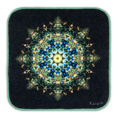 クスリエ　ミニタオル　天空の泉の画像