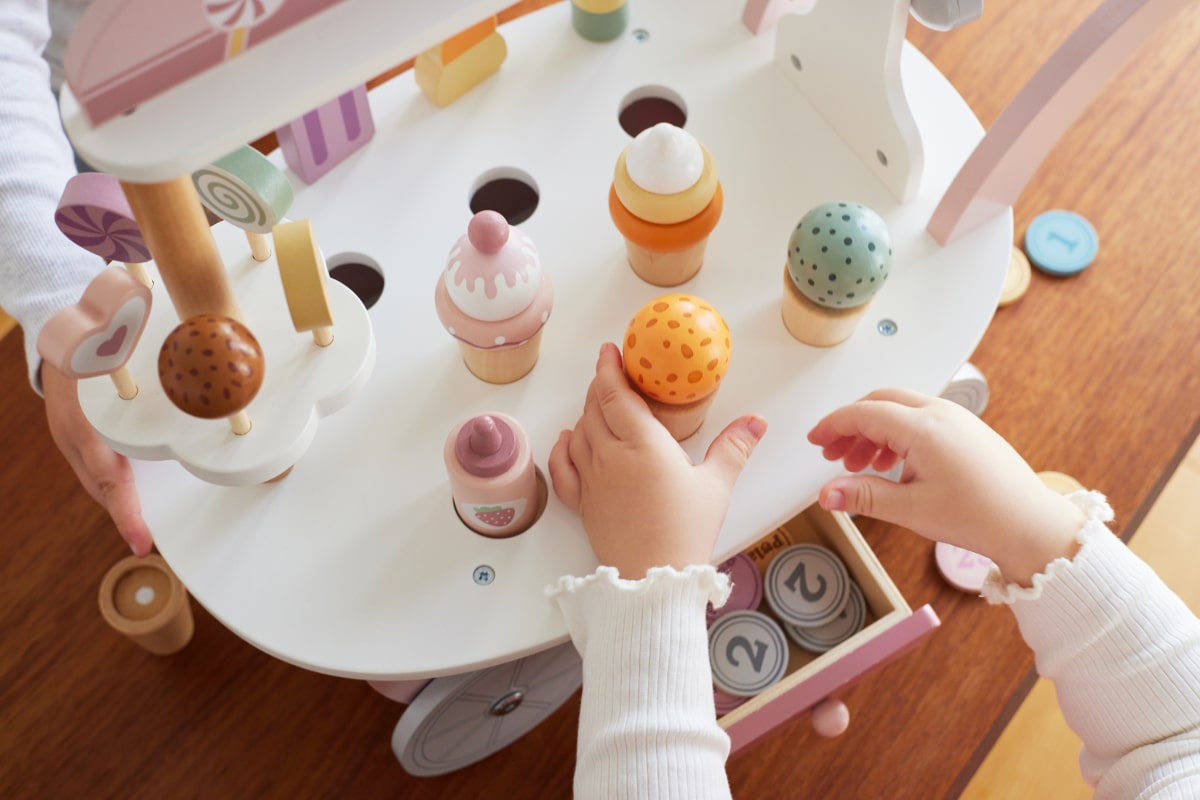 アイスクリーム屋さんごっこ