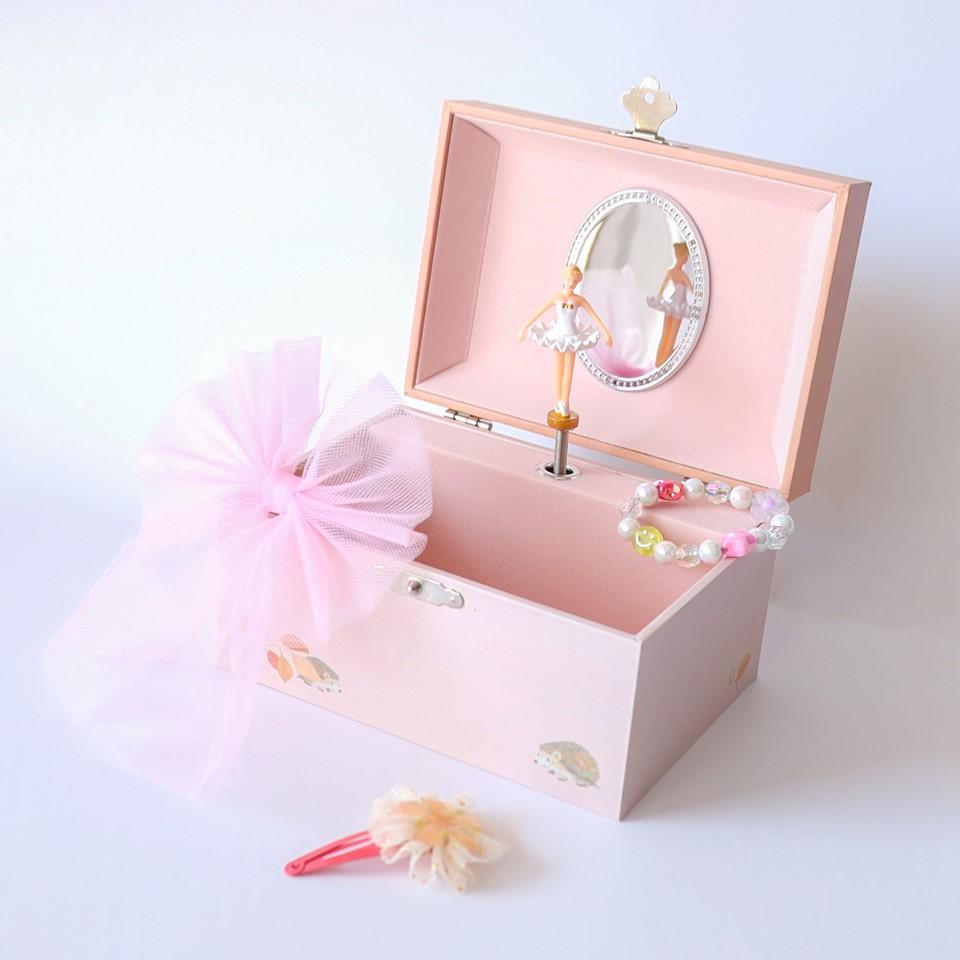 バレリーナが躍る子供用オルゴールジュエリーBOX　白鳥の湖【キッズアクセサリー付き】の画像
