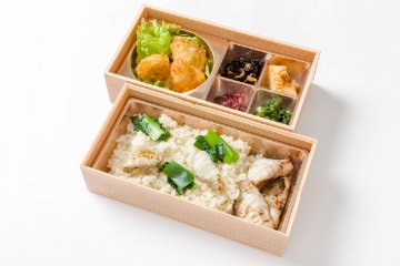 ふぐ飯弁当の画像