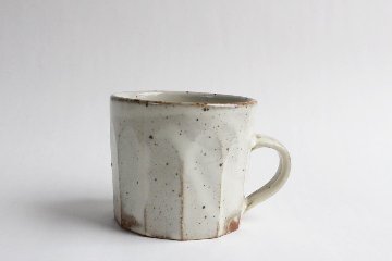 角掛政志　粉引面取マグカップの画像