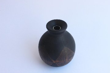 北野　史　ウォールナット染めの花器の画像