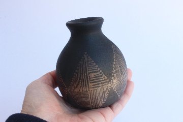 北野　史　ウォールナット染めの花器の画像