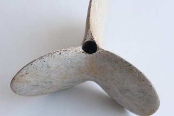 高田かえ　白錆オブジェ花器の画像