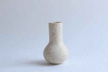 高田かえ　白土花器の画像