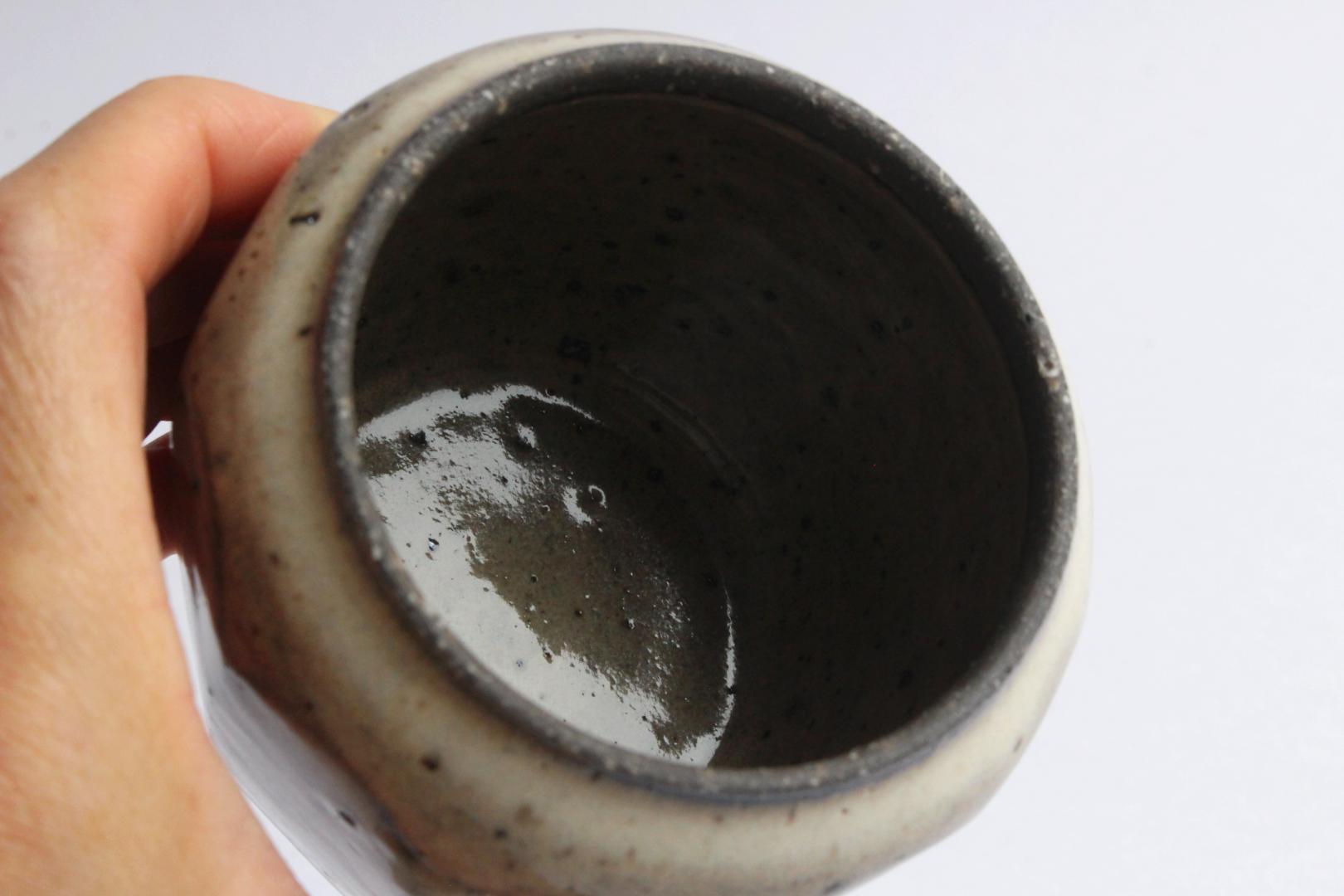 角掛政志　長石釉　蓋物（大）の画像