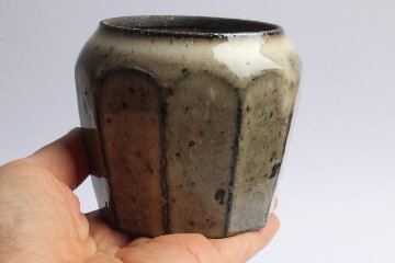 角掛政志　長石釉　蓋物（大）の画像