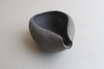 渡辺隆之　くぼみ　片口S　黒Bの画像