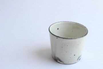 角掛政志　粉引　猪口の画像