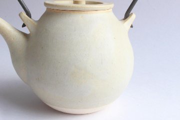 角掛政志　耐火土瓶　白の画像
