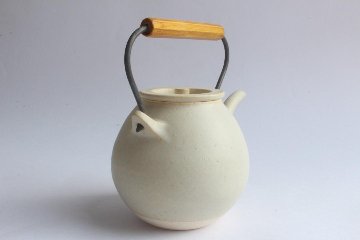 角掛政志　耐火土瓶　白の画像