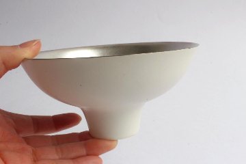 Kalonji　銀彩高台鉢の画像