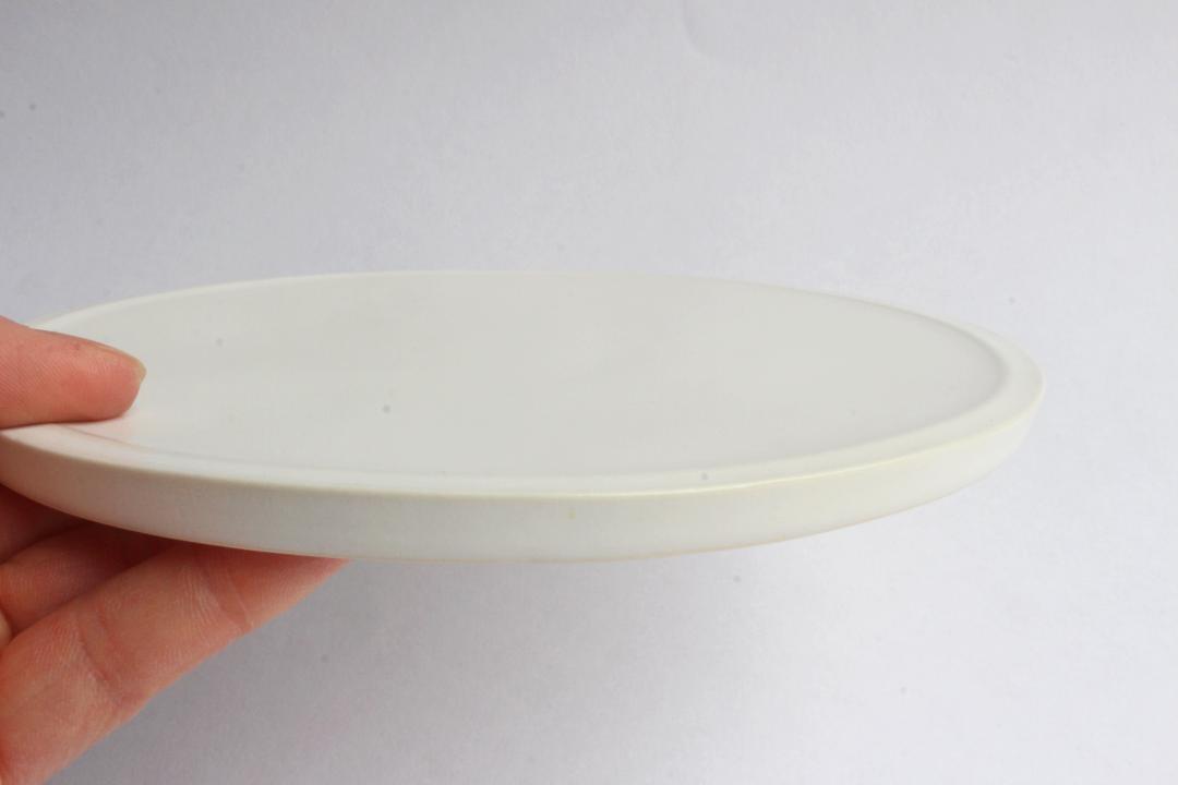 Kalonji　丸平皿の画像