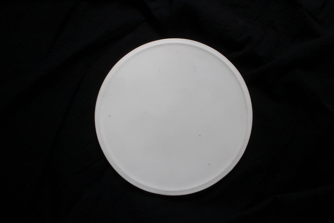 Kalonji　丸平皿の画像