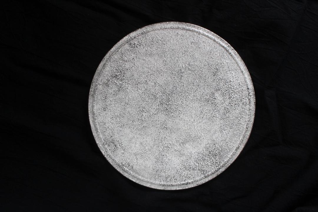 Kalonji　銀彩丸平皿の画像