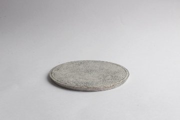 Kalonji　銀彩丸平皿の画像