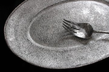 Kalonji　銀彩オーバルリム大皿の画像