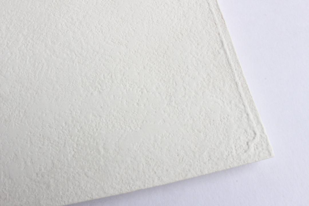 Kalonji　白化粧線紋板皿の画像