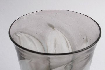 早崎志保　花模様のジュースグラスの画像