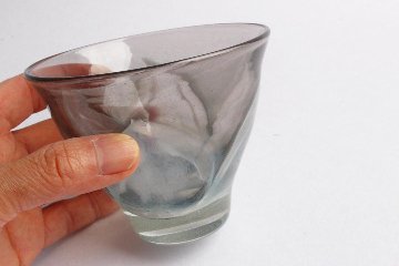 早崎志保　花模様の冷茶グラスの画像