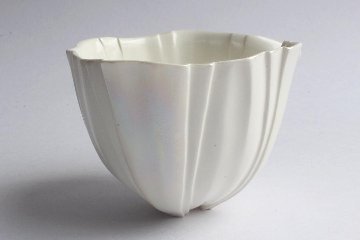 生嶋　花　片口　フリルの画像