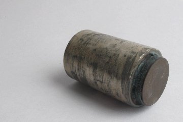 片瀬和宏　鋳込み　筒湯呑　銀の画像