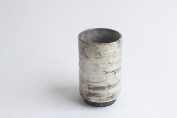 片瀬和宏　鋳込み　筒湯呑　銀の画像