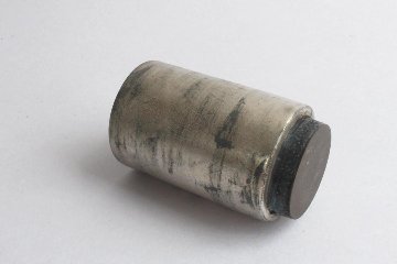 片瀬和宏　鋳込み　筒湯呑　銀の画像