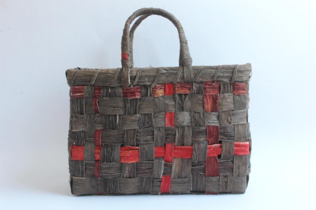 SOSAKUBAG　　「newt」の画像