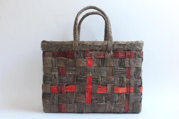 SOSAKUBAG　　「newt」の画像