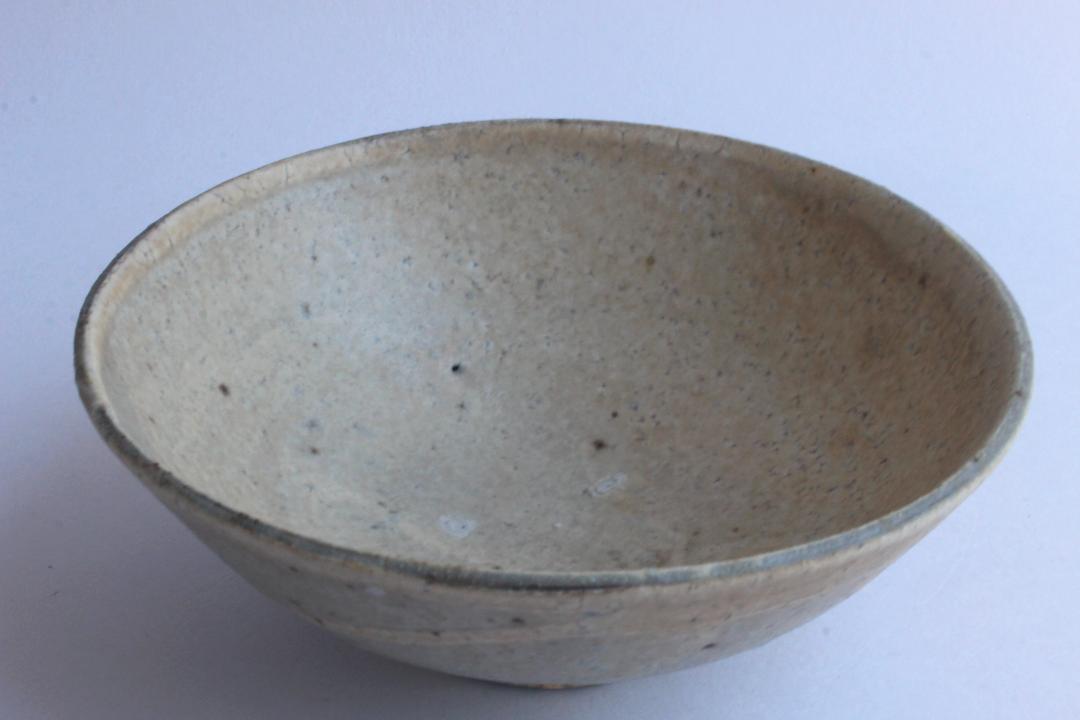 内田ゆみこ　鉢の画像