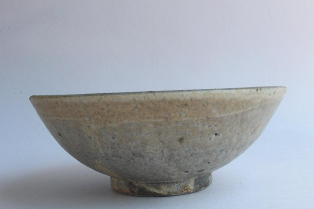 内田ゆみこ　鉢の画像